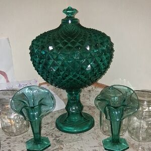 Vintage Green Glass Center Piece Table Decor